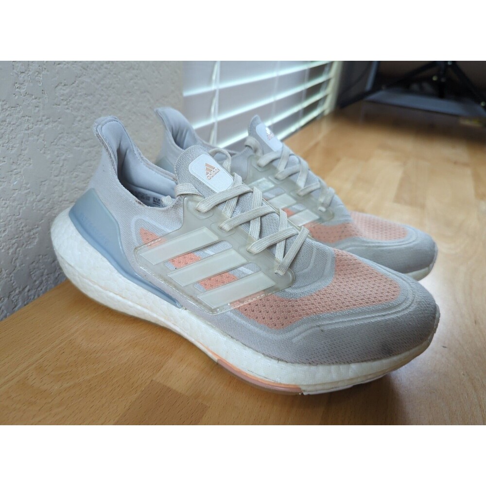 Adidas Ultraboost 21 Sneakers Women's 8.5 Gray Peach Lace Up Running Shoes